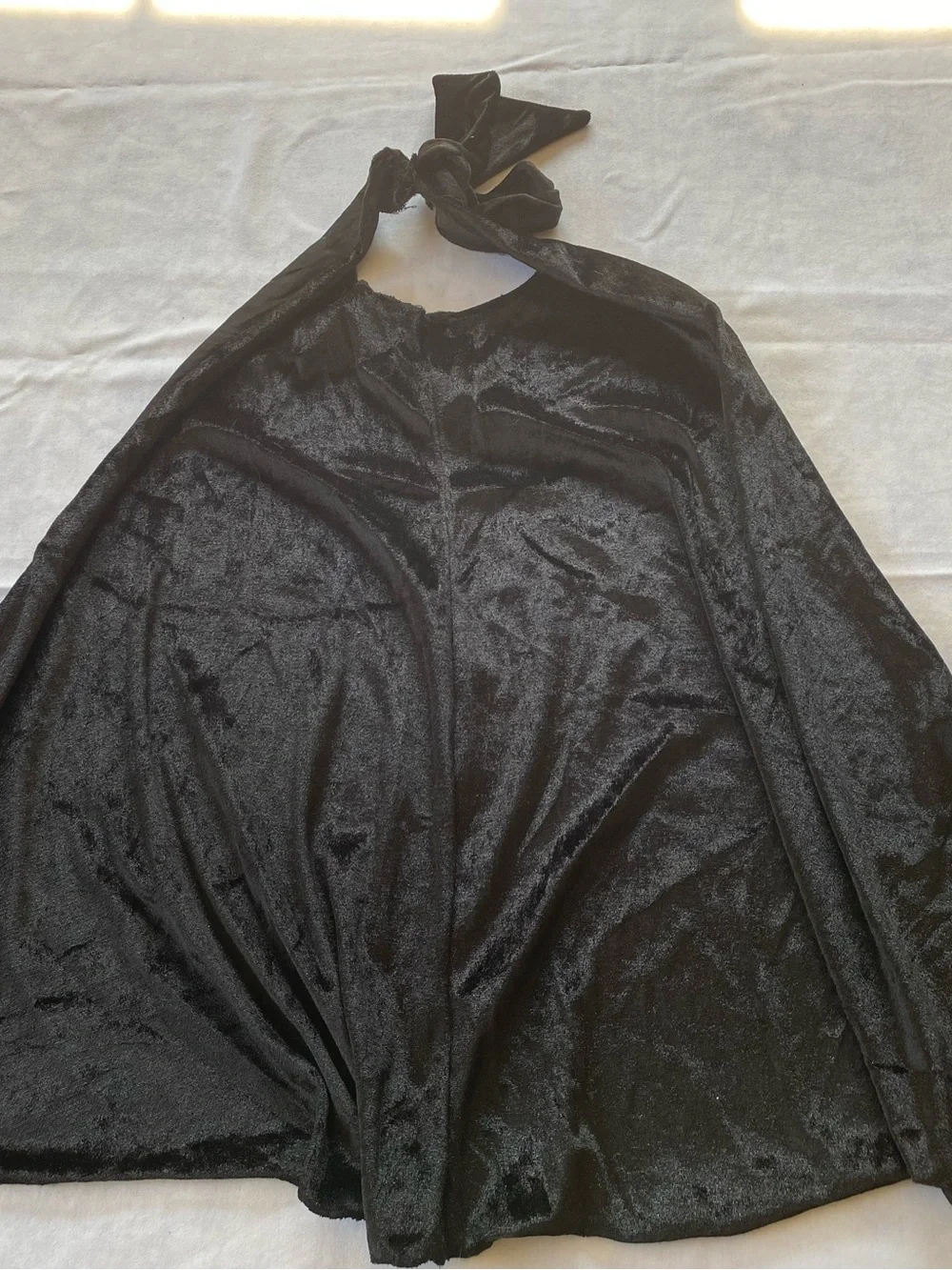 NWOT Halloween Black Kids Velvet Like Cape Size Small 4-6x